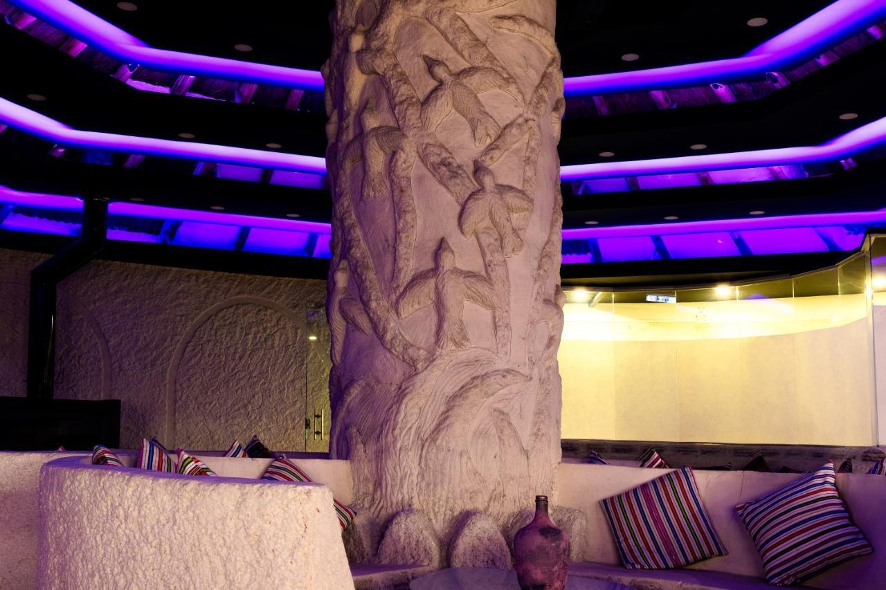 Hotel De Sal Cristal Samana Colchani Екстер'єр фото